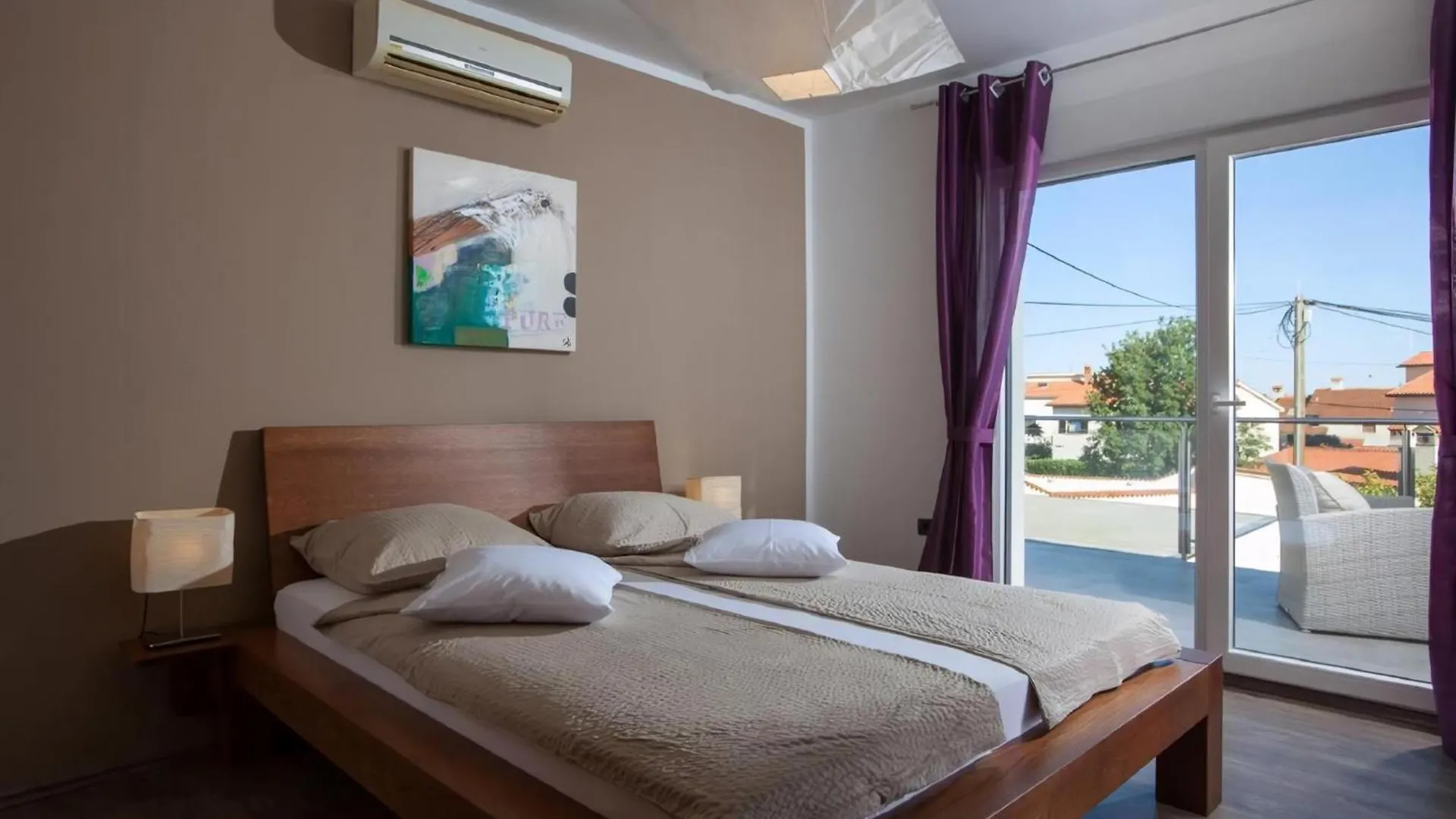 Luxus Villa Grey Soul Mit Pool In Medulin